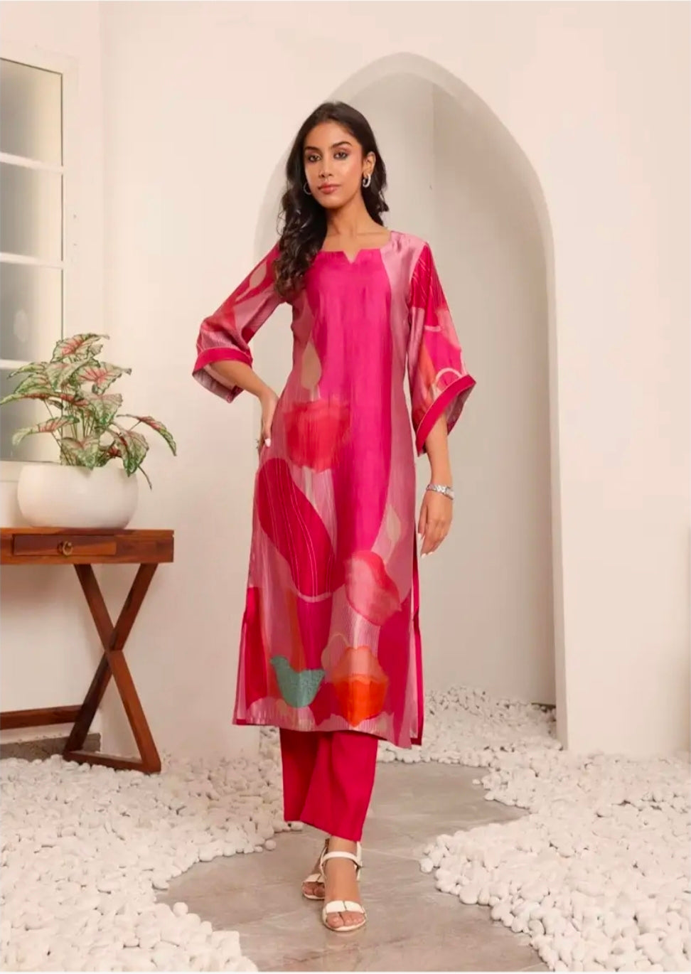 MeeSri Women Chanderi Fuchsia Pink Straight Kurta